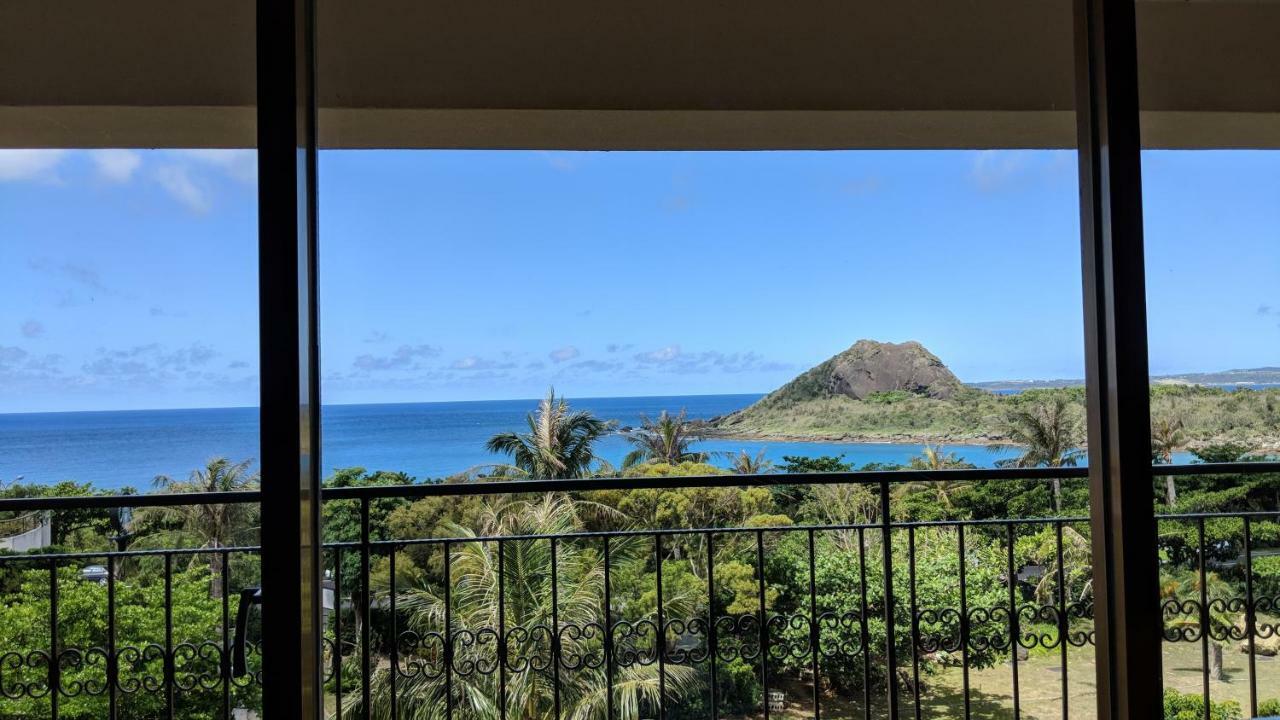 Howard Beach Resort Kenting Kültér fotó View of the bay from the hotel