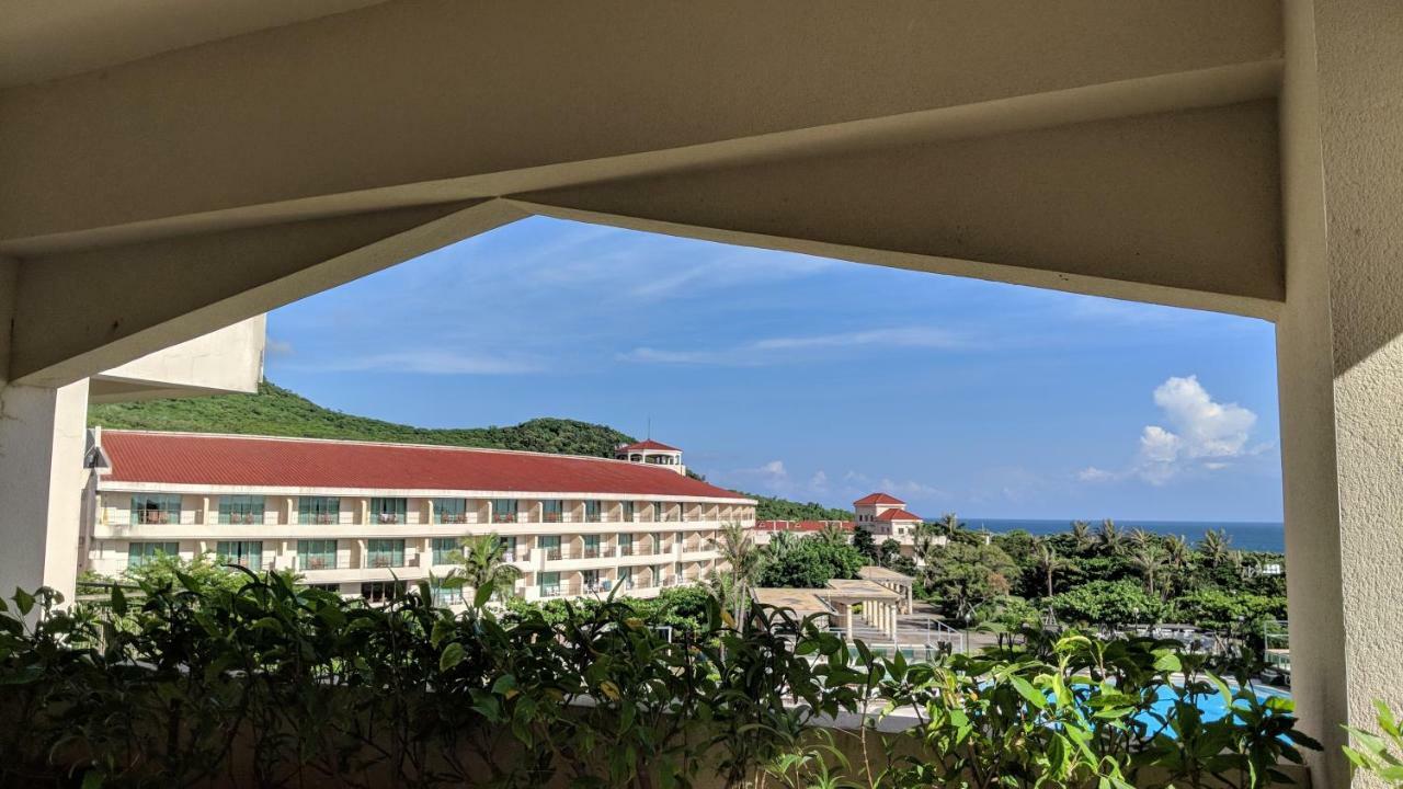 Howard Beach Resort Kenting Kültér fotó View of the resort