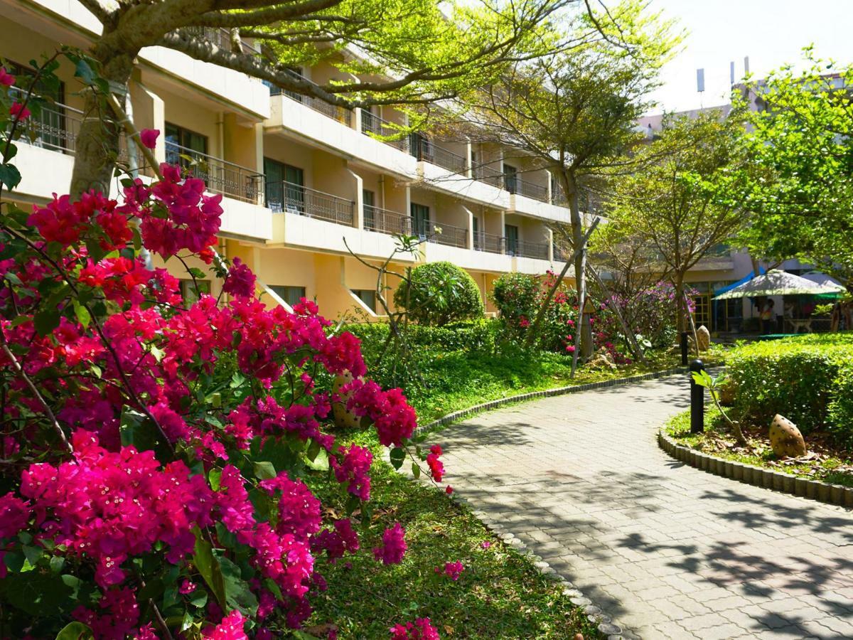 Howard Beach Resort Kenting Kültér fotó The campus of the University of Science and Technology of China